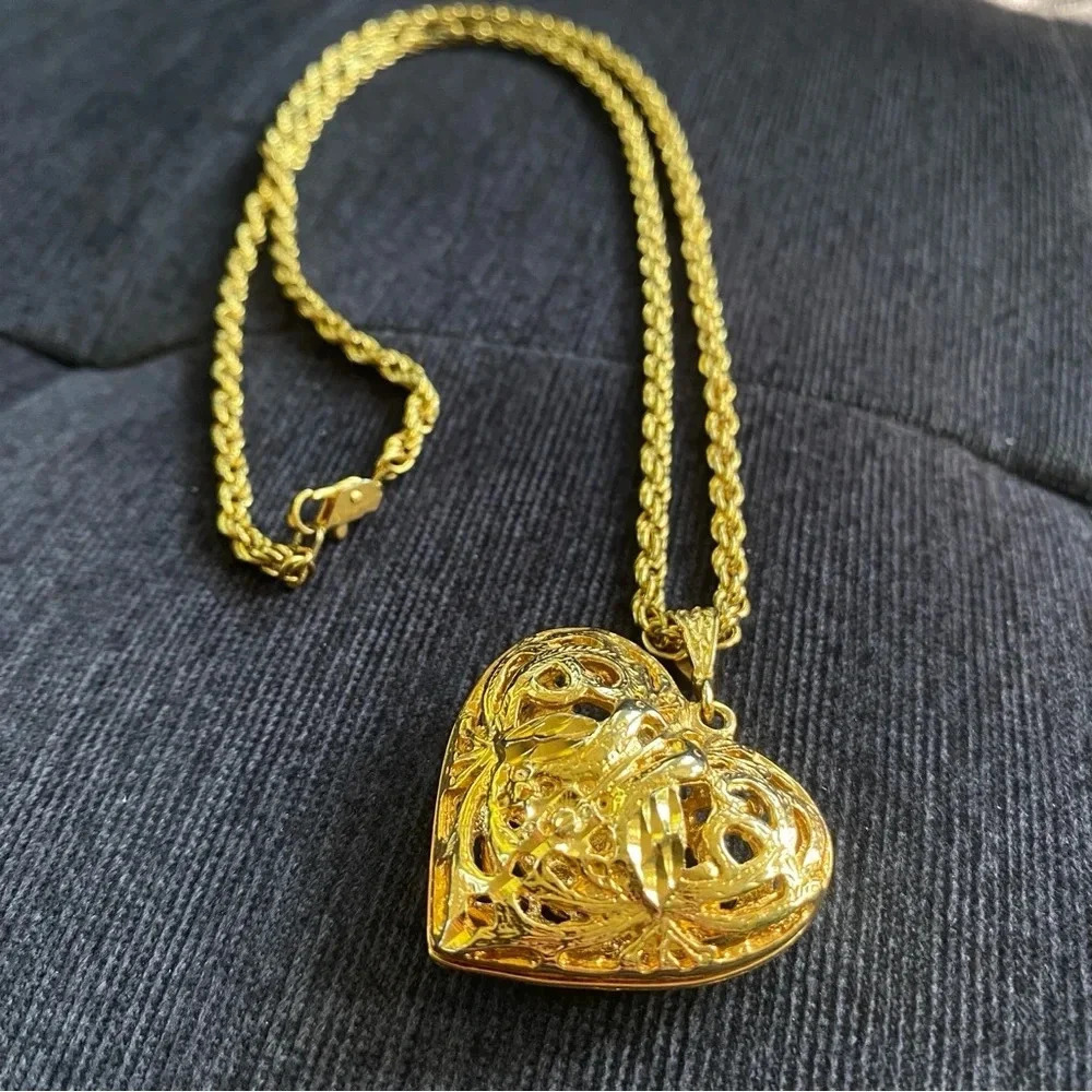 Vintage Puffy Heart Necklace in Gold Tone